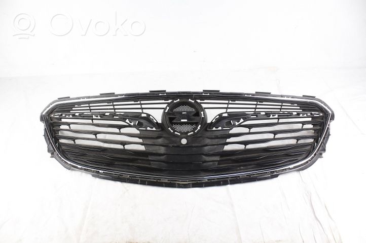 Opel Insignia B Atrapa chłodnicy / Grill 90910002301