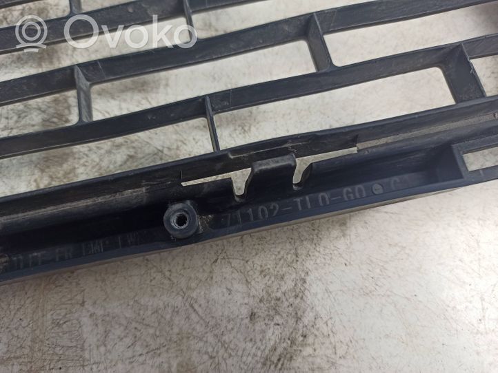 Honda Accord Grille inférieure de pare-chocs avant 71102TL0G0