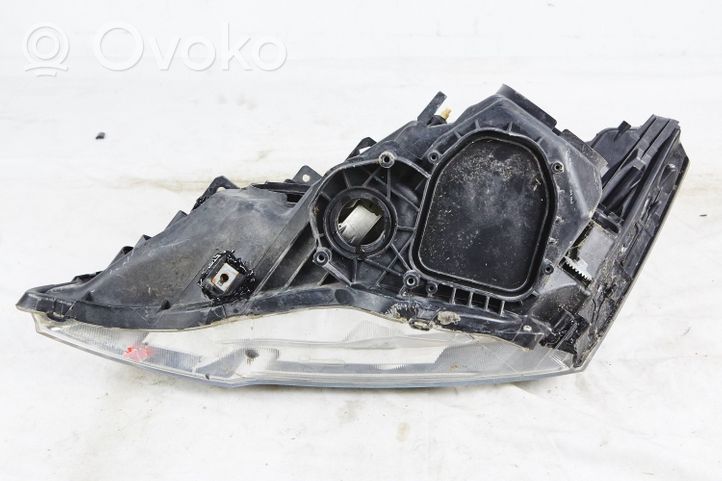 Honda CR-V Headlight/headlamp 33100SWWG1