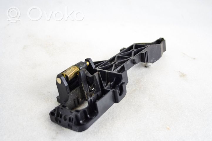 KIA Venga Front door exterior handle/bracket 826651P000