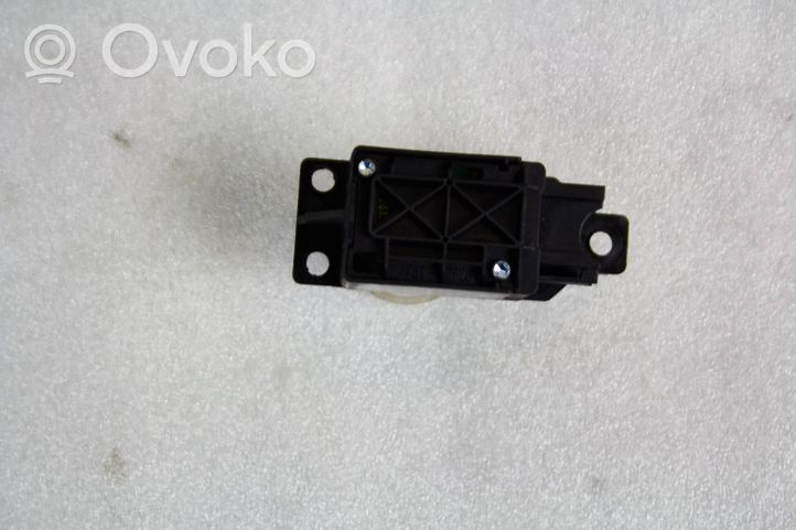 Volkswagen Touareg I Bouton poussoir de démarrage du moteur 3D0959839C