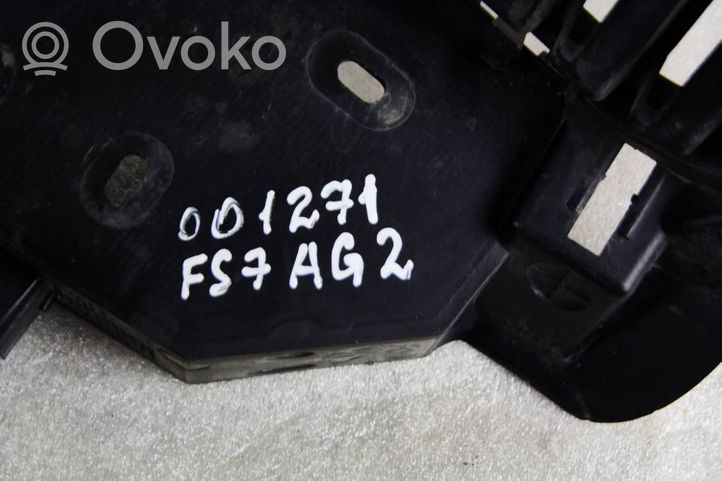 Peugeot 3008 II Kratka dolna zderzaka przedniego 9810870377