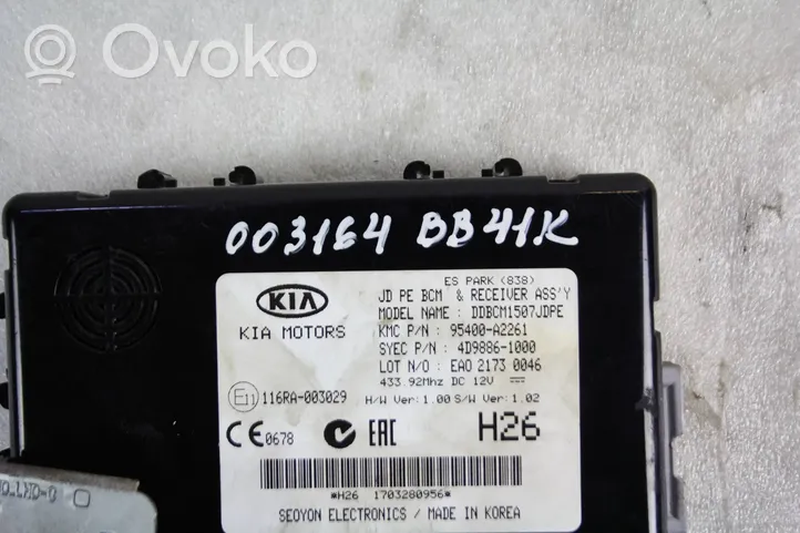 KIA Ceed Sonstige Steuergeräte / Module 95400a2261