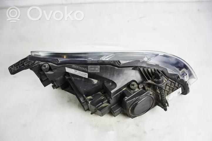 Volvo V40 Cross country Juego de faro delantero/faro principal 31677018