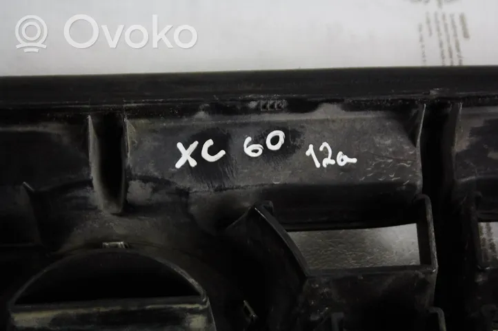 Volvo XC60 Griglia superiore del radiatore paraurti anteriore 30764558