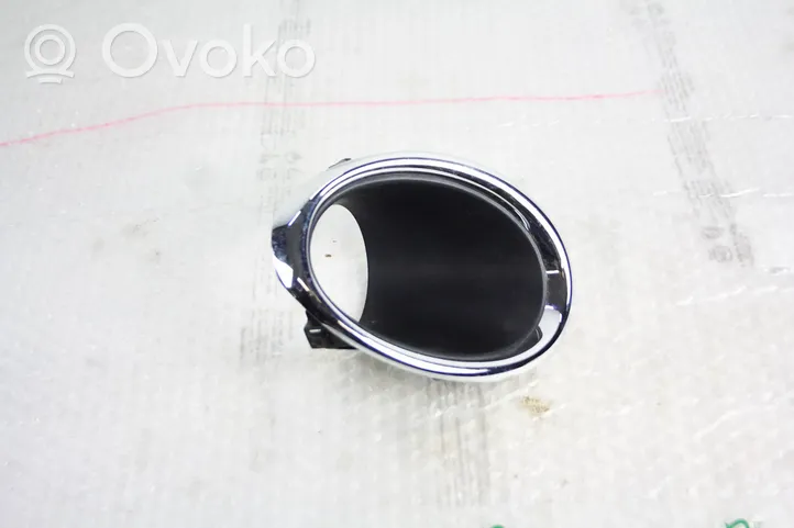 Nissan Qashqai Priešrūkinio žibinto apdaila/ grotelės 622564ea0c