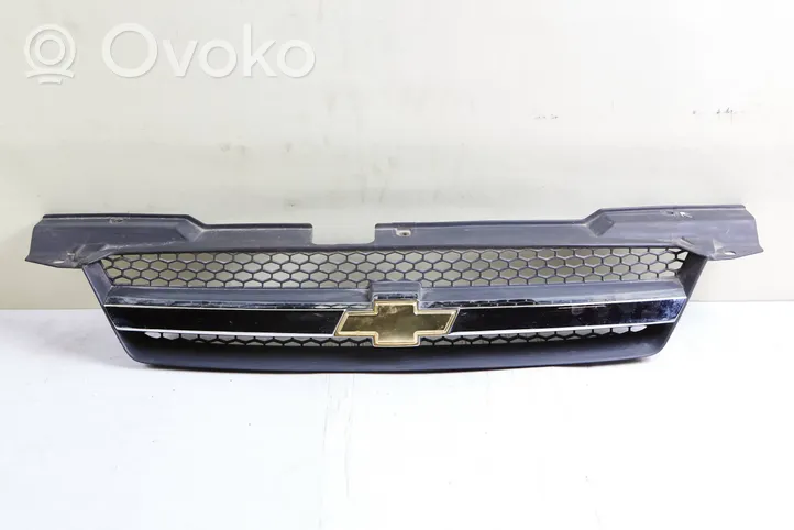 Chevrolet Kalos Maskownica / Grill / Atrapa górna chłodnicy 96618859