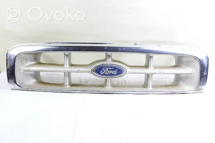 Ford Ranger Grille calandre supérieure de pare-chocs avant uh7750710