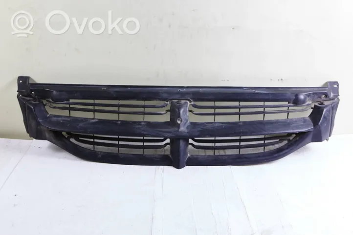 Chrysler Voyager Maskownica / Grill / Atrapa górna chłodnicy 04576955