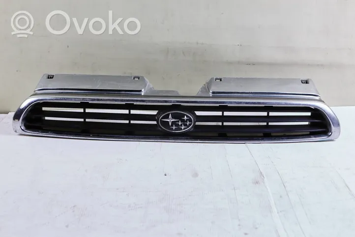 Subaru Legacy Grille calandre supérieure de pare-chocs avant 