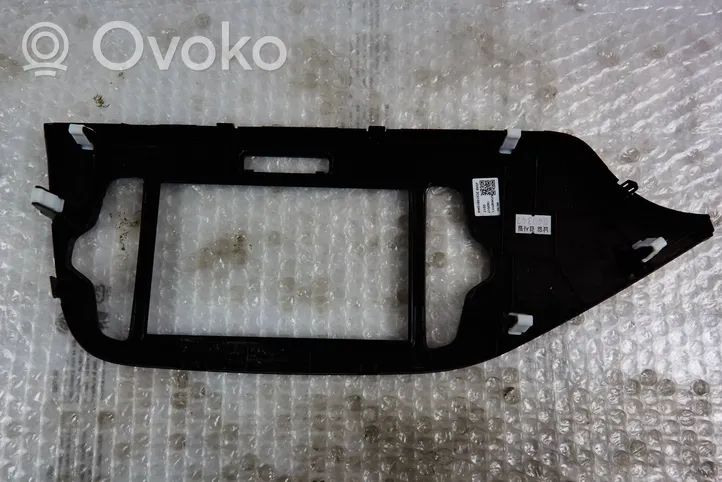 KIA Ceed Konsola środkowa / Radio / GPS 84740a2340