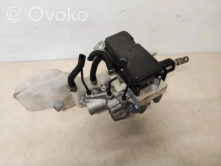 Lexus UX Główny cylinder hamulca 4721076220