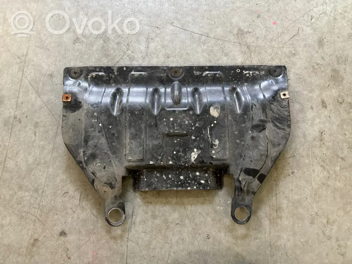 BMW 3 F30 F35 F31 Variklio dugno apsauga 6850067