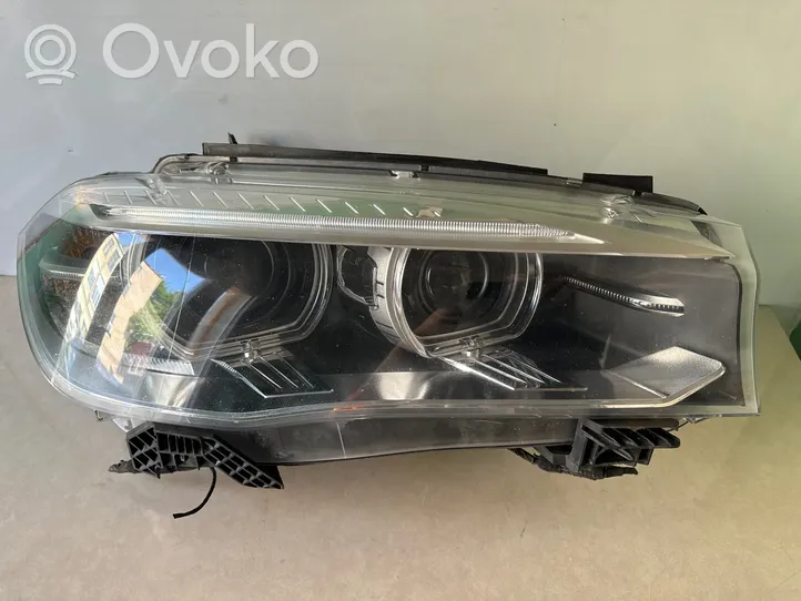 BMW X5 F15 Lampa przednia 7290056