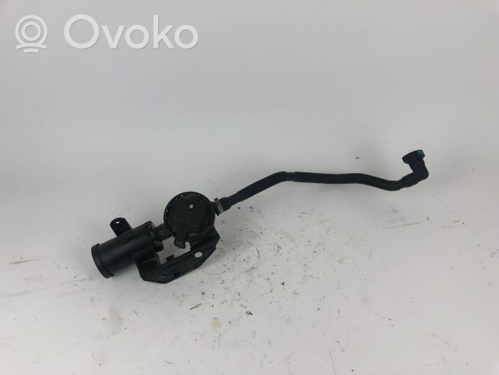 BMW 7 G11 G12 Cartouche de vapeur de carburant pour filtre à charbon actif 7356537