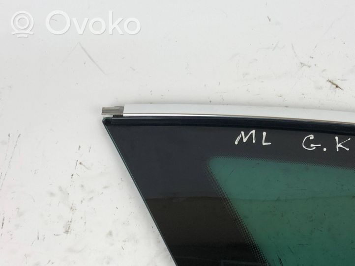 Maserati Levante Rear vent window glass 06701010560