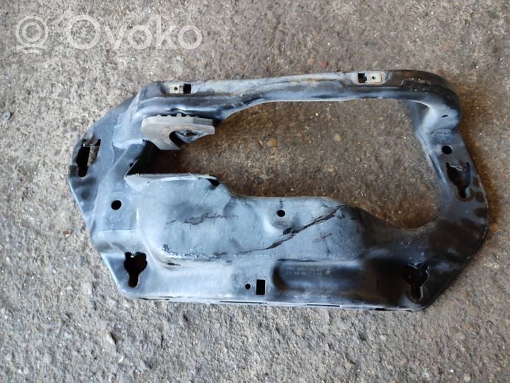 BMW X5 F15 Pavarų dėžės tvirtinimo kronšteinas 6854188