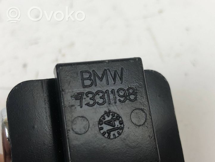 BMW X5 F15 Supporto di fissaggio della rete portaoggetti 7331198