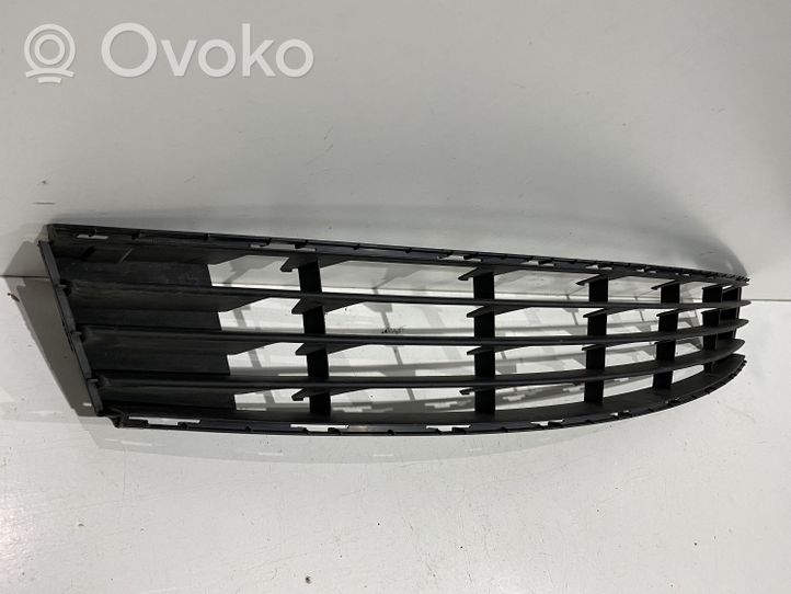 Renault Clio III Grille inférieure de pare-chocs avant 1859429S16