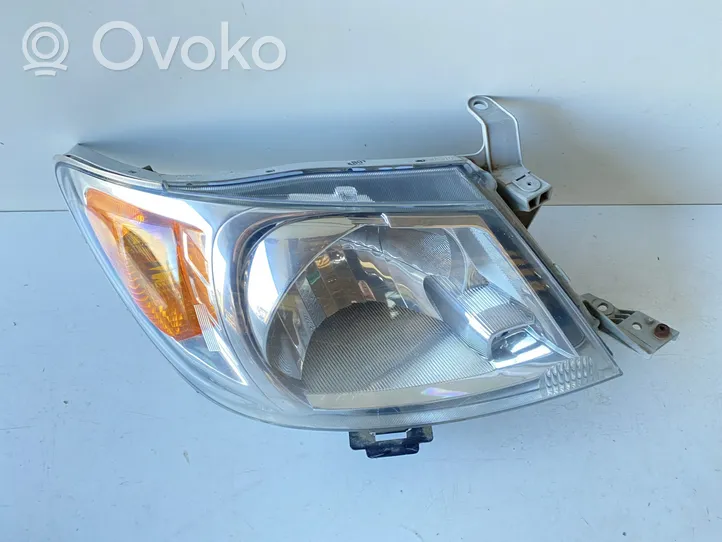 Toyota Hilux (AN10, AN20, AN30) Headlight/headlamp 10016517