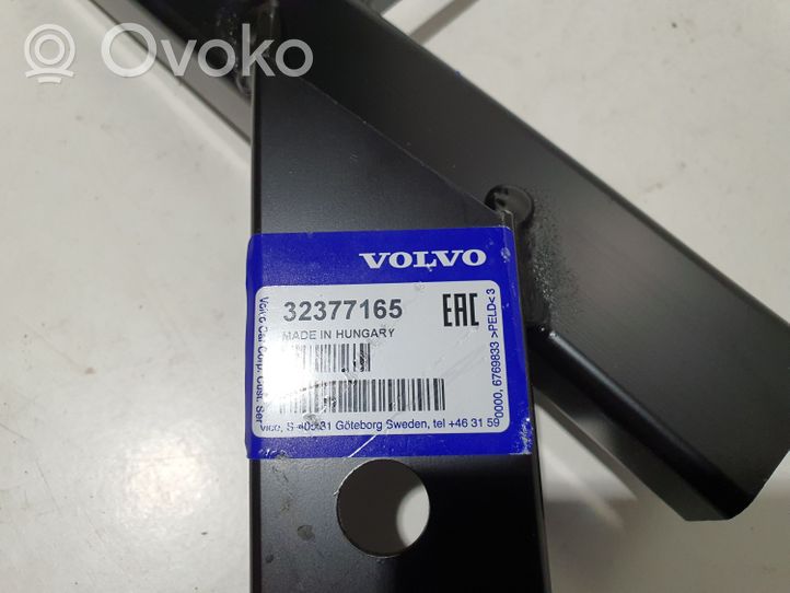 Volvo S60 Jäähdyttimen kehyksen suojapaneeli 32377165