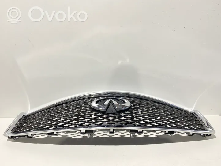 Infiniti Q70 Y51 Grille calandre supérieure de pare-chocs avant 