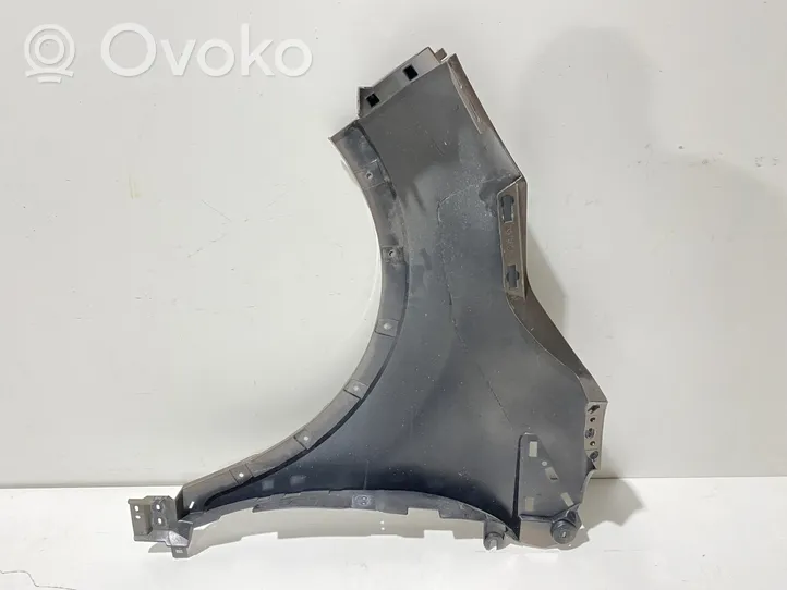 Renault Captur Błotnik przedni 631001642R