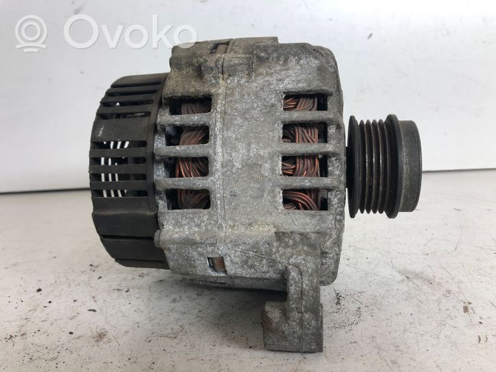 Volkswagen PASSAT B5.5 Alternator 