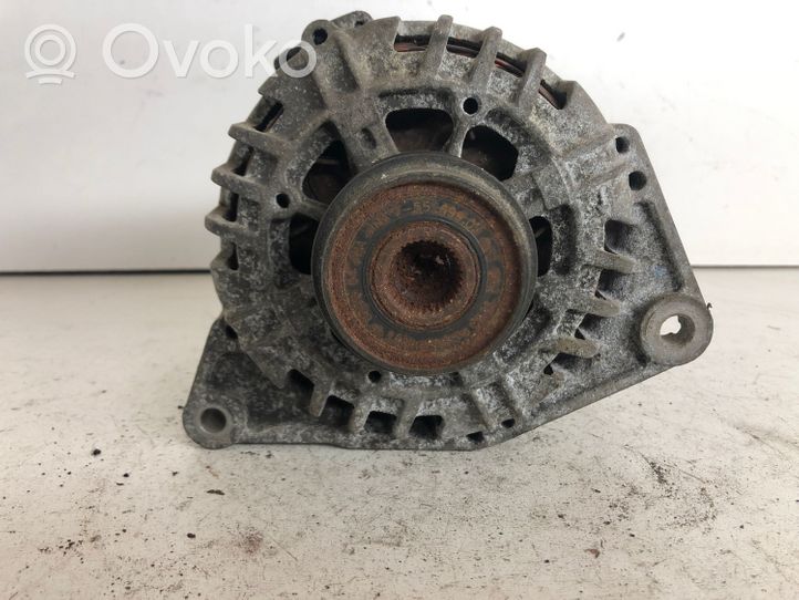 Volkswagen PASSAT B5.5 Alternator 