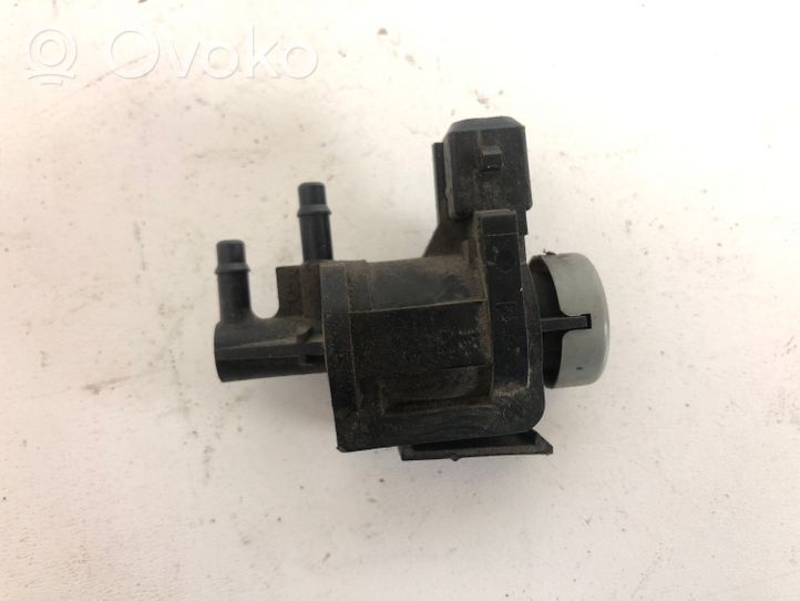 Audi A4 S4 B7 8E 8H Valvola di depressione 1J0906283A