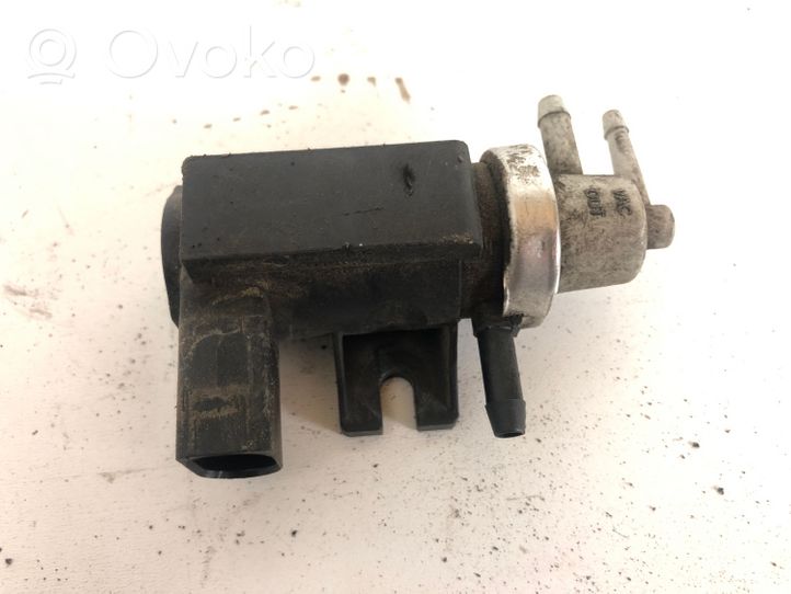 Volkswagen II LT Vacuum valve 1J0906627A