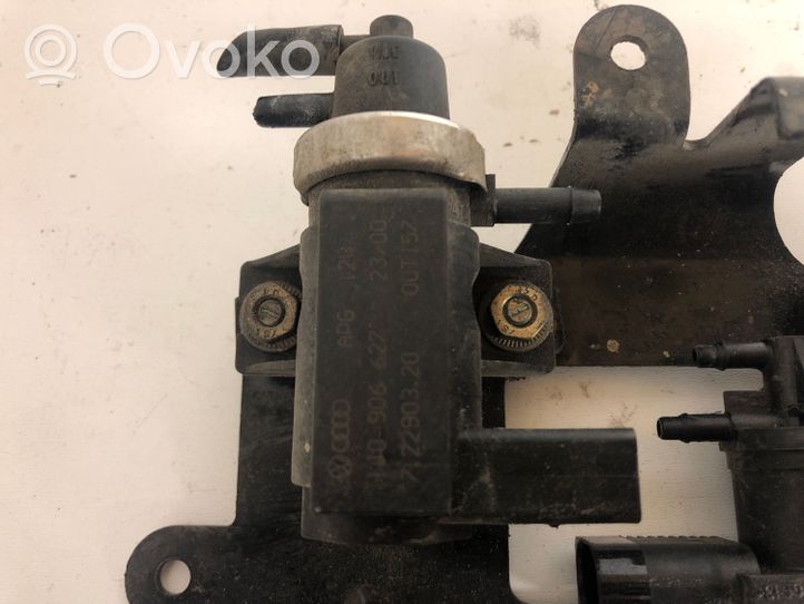 Volkswagen Sharan Vacuum valve 1J0906627A