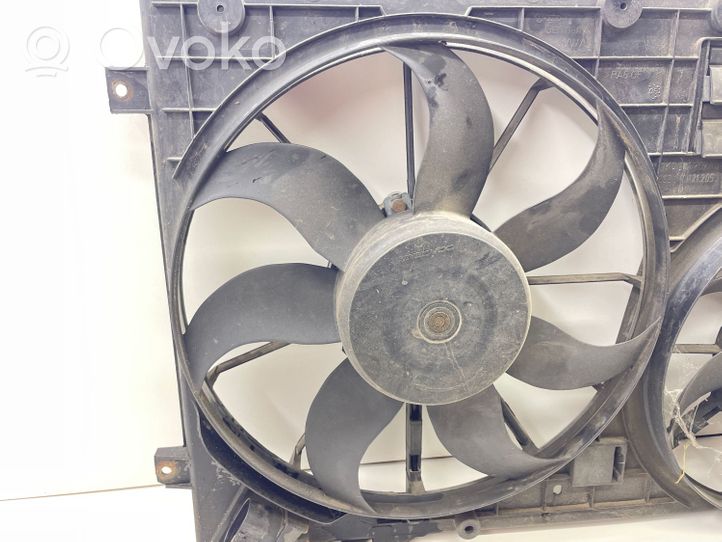 Volkswagen Touran I Radiator cooling fan shroud 