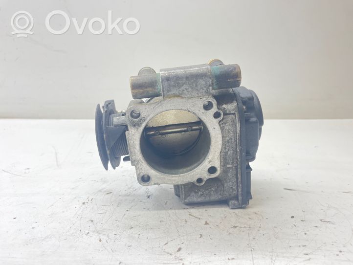 Volkswagen PASSAT B5 Electric throttle body valve 