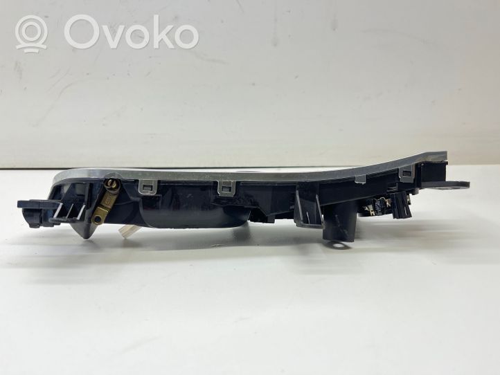 Audi A6 S6 C6 4F Osłona klamki drzwi przednich 4F0035399A