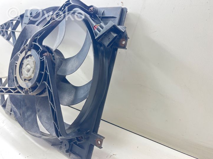 Volkswagen Polo IV 9N3 Convogliatore ventilatore raffreddamento del radiatore 600121207