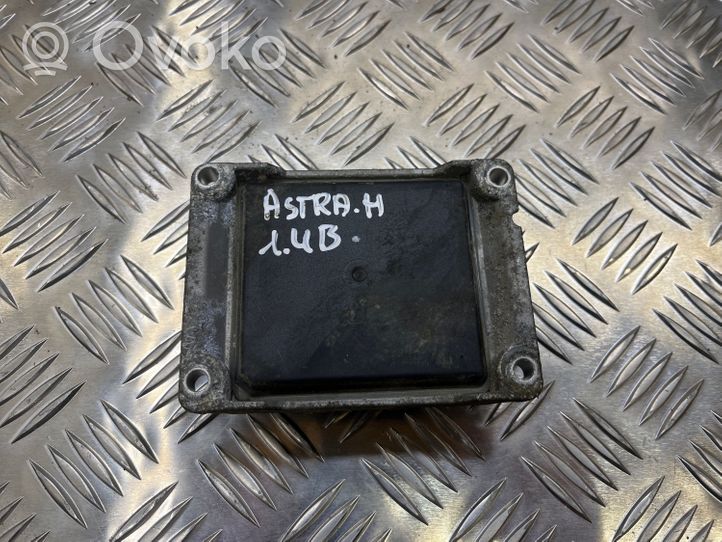 Opel Astra H Moottorin ohjainlaite/moduuli 55558787