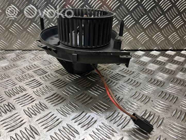 Opel Corsa C Ventola riscaldamento/ventilatore abitacolo 006457P