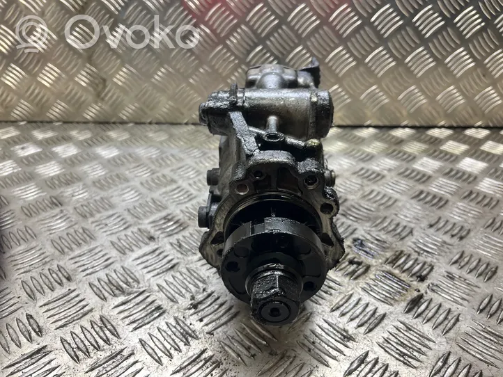 Opel Zafira A Pompe d'injection de carburant à haute pression 0470504011