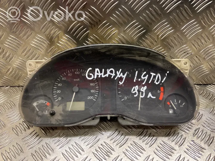 Ford Galaxy Geschwindigkeitsmesser Cockpit 7M0919861E