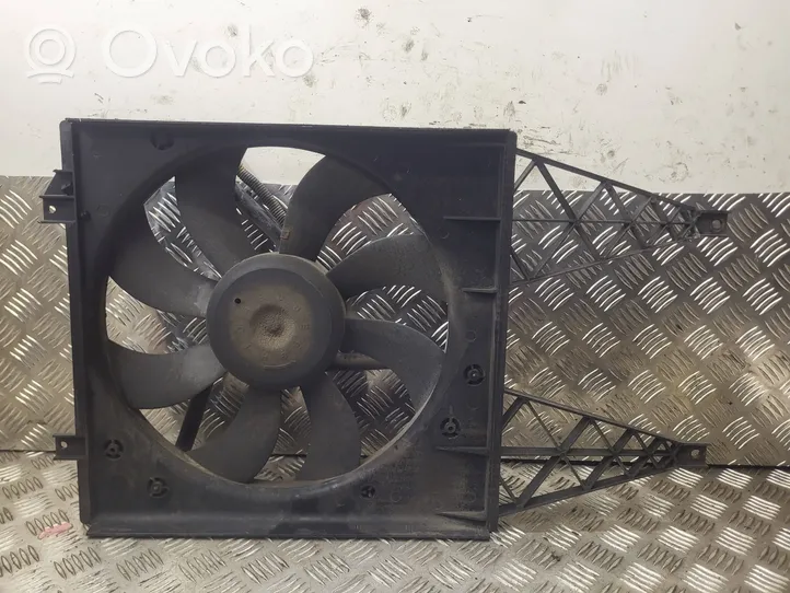 Volkswagen Polo IV 9N3 Kale ventilateur de radiateur refroidissement moteur 6Q012120