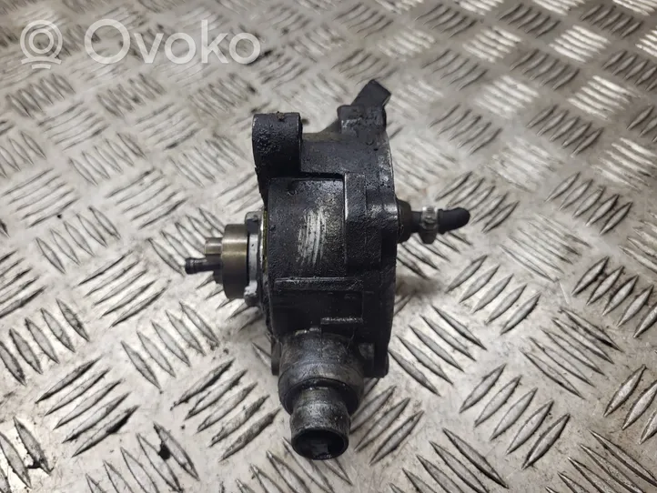 Volvo S60 Vacuum pump 08658230