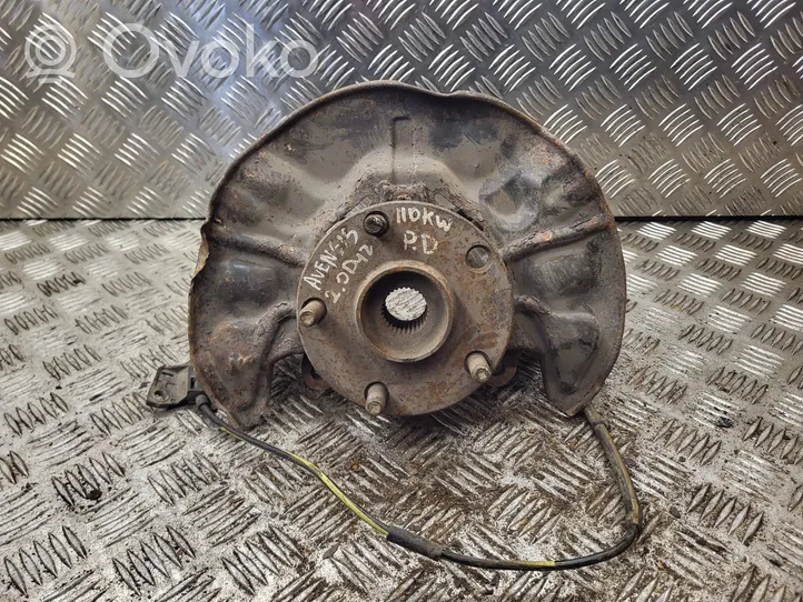 Toyota Avensis T250 Front wheel hub 