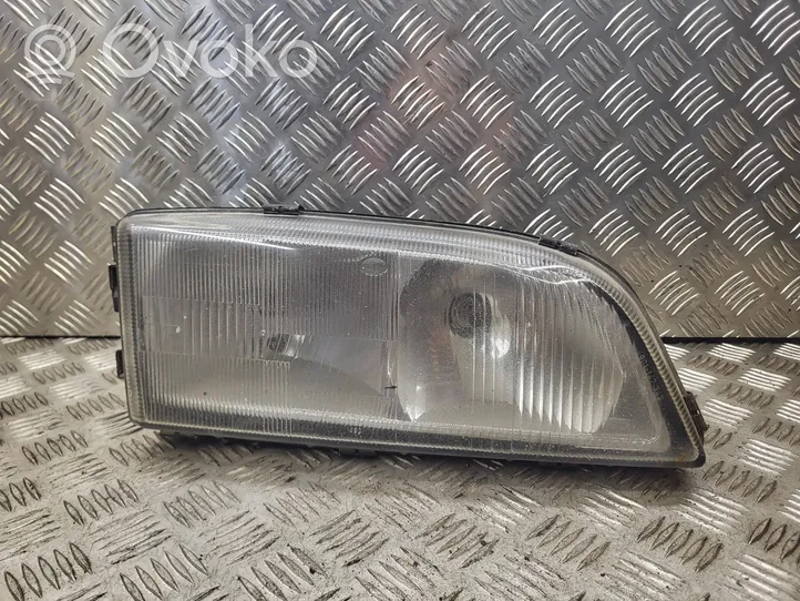 Volvo S70  V70  V70 XC Headlight/headlamp 14734400R
