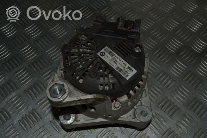 Toyota Avensis T270 Generaattori/laturi 2619890A