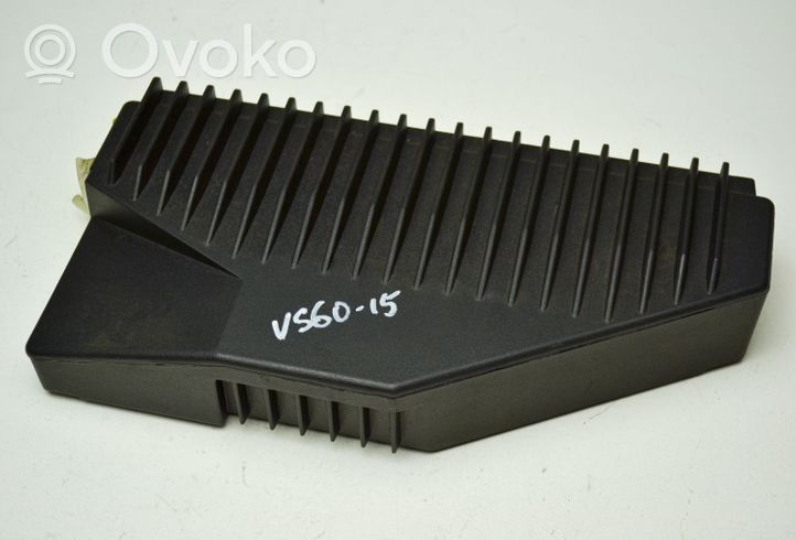 Volvo S60 Wzmacniacz audio 8633972