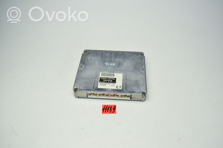 Toyota Avensis T250 Centralina/modulo motore ECU 8966105C71