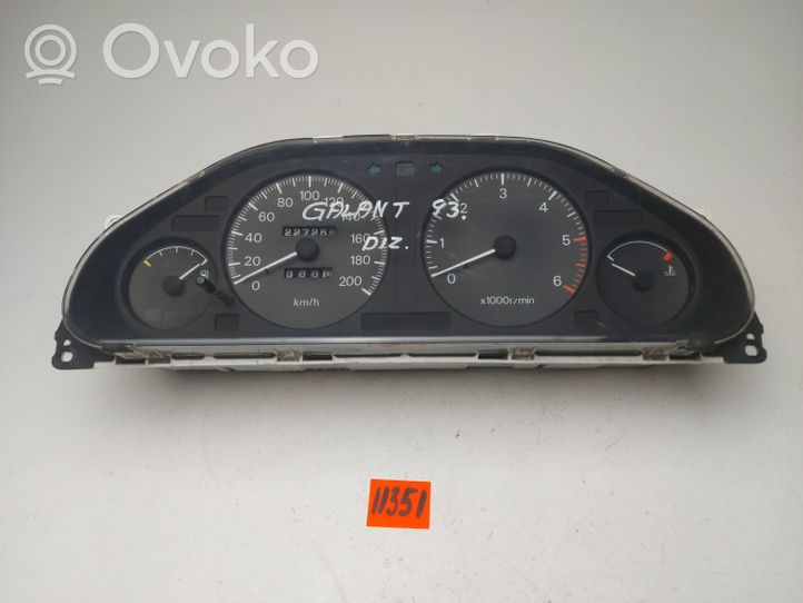 Mitsubishi Galant Tachimetro (quadro strumenti) 1573401963