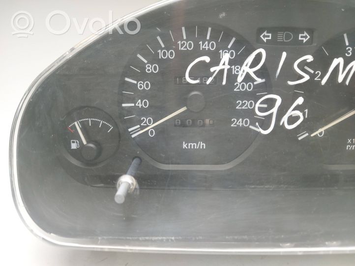 Mitsubishi Carisma Licznik / Prędkościomierz 0P0179007