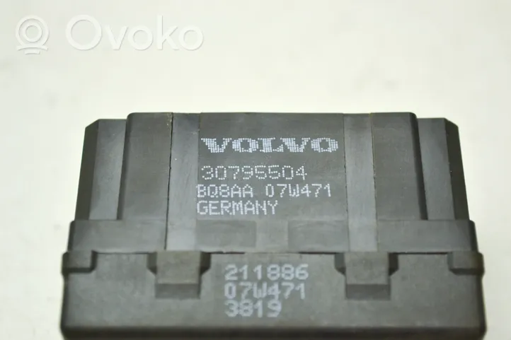 Volvo V70 Istuimen lämmityksen rele 30795504